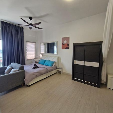 Taman Equine Comfy Studio#Greenery View#4 Pax#Aeon Mall Seri Kembangan Exterior photo