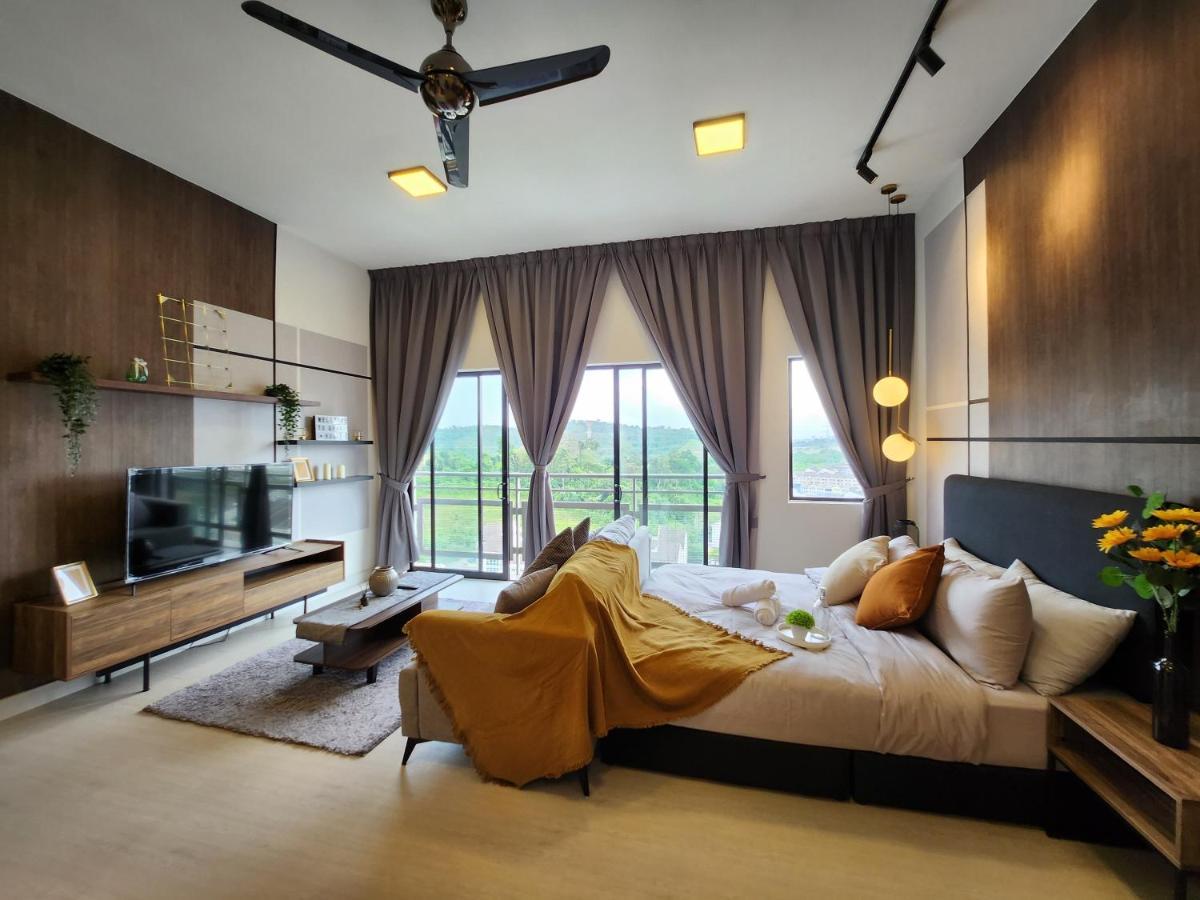 Taman Equine Comfy Studio#Greenery View#4 Pax#Aeon Mall Seri Kembangan Exterior photo